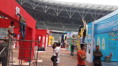 徐州飲品大會(huì)首日布展,快貓無(wú)人店,你鬧哪樣啊